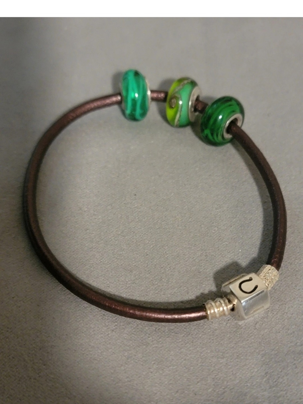 Chamilia Brown Leather Bracelet w/ 925 Sterling Silver Green Murano Glass Beads